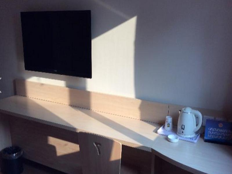 7 Days Liangxiang Changyang Roundabout Branch Beijing